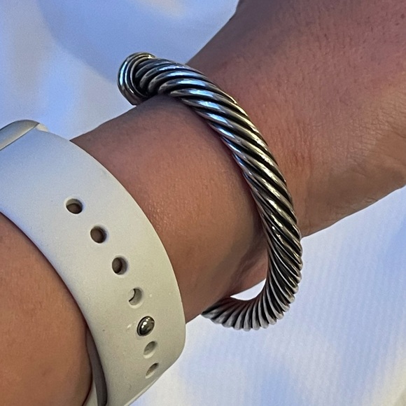 Authentic David Yurman Peridot Cable Cuff, 7mm - Picture 10 of 10
